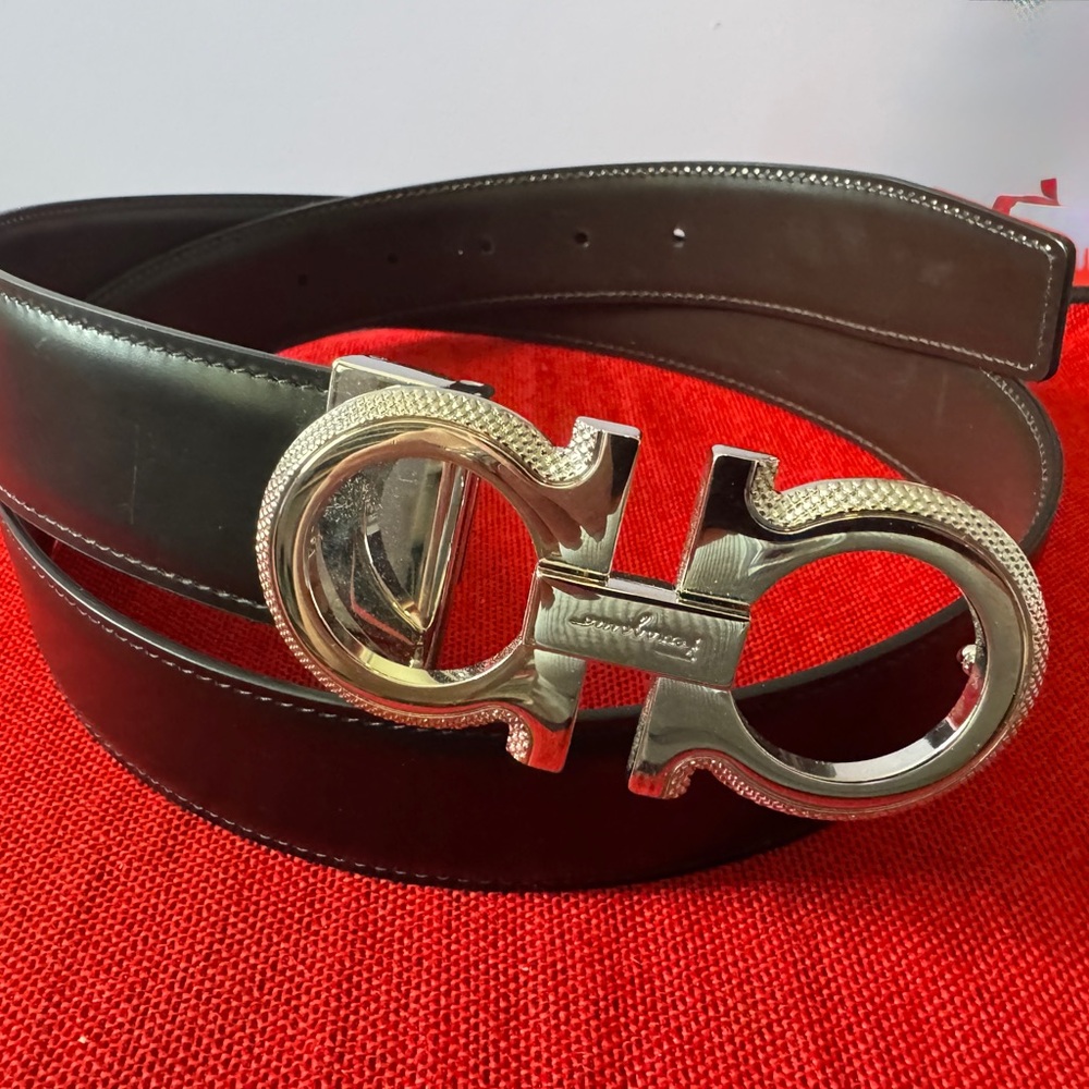 Ferragamo Men's Black Leather Belt with Silver Buckle